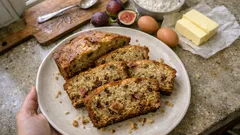 Italian Fig Loaf Cake (Plumcake ai Fichi) — Moist, Easy, and Bakery-Worthy
